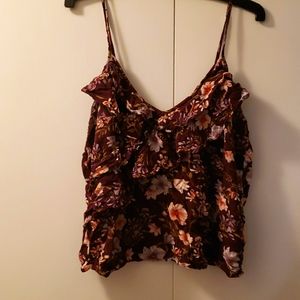 Crop spaghetti strap tank top